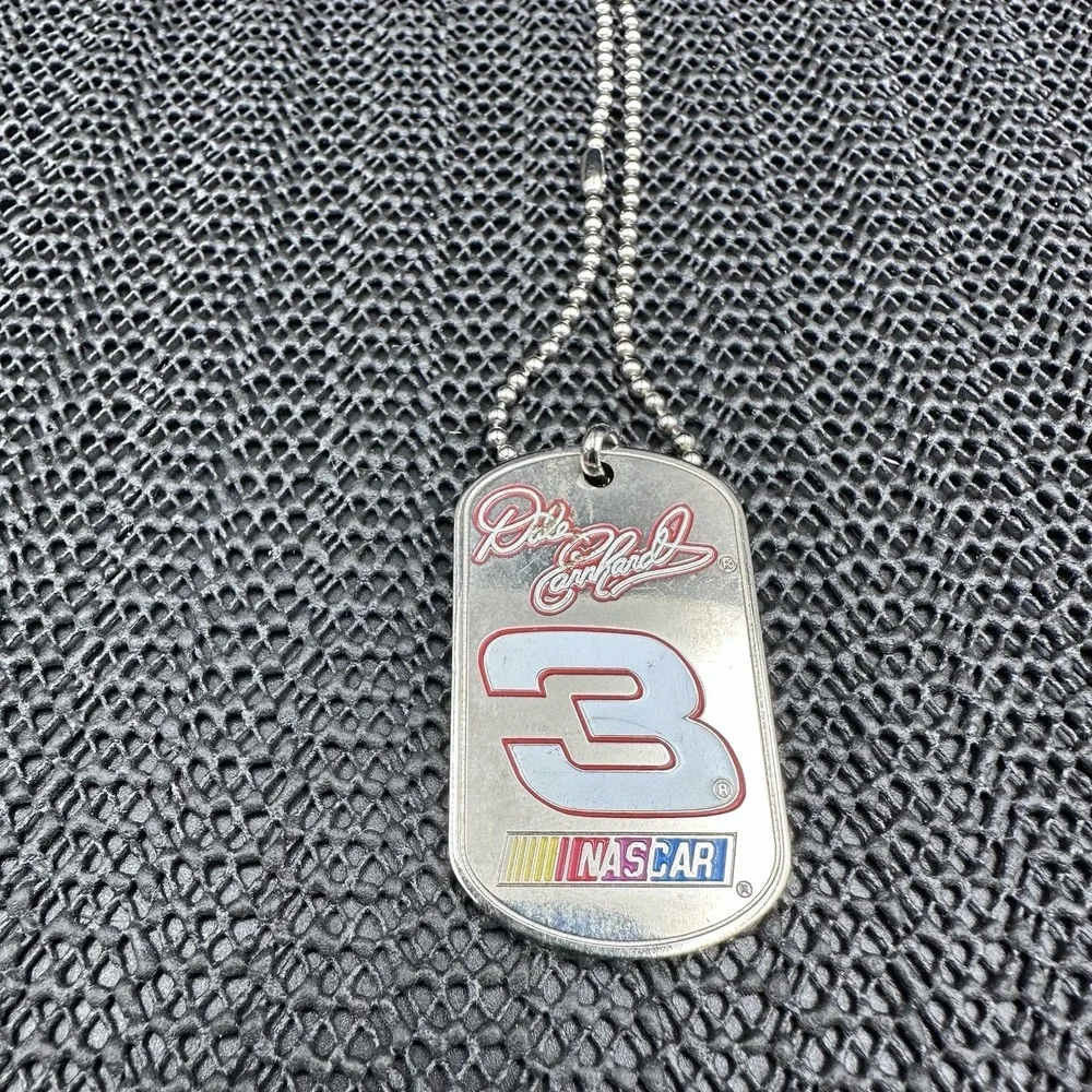 Dale Earnhardt Senior Number Three Nascar Dog Tag Necklace Pendant Chain Forever